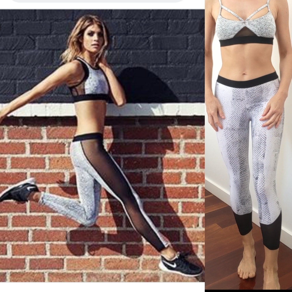 Blue Life fit white python snake mesh yoga pants xs
